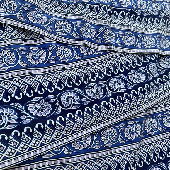 J. McLaughlin Nicola Skirt‎ WOMEN'S XL Blue Purple Catalina Cloth Travel Office - Picture 3 of 9